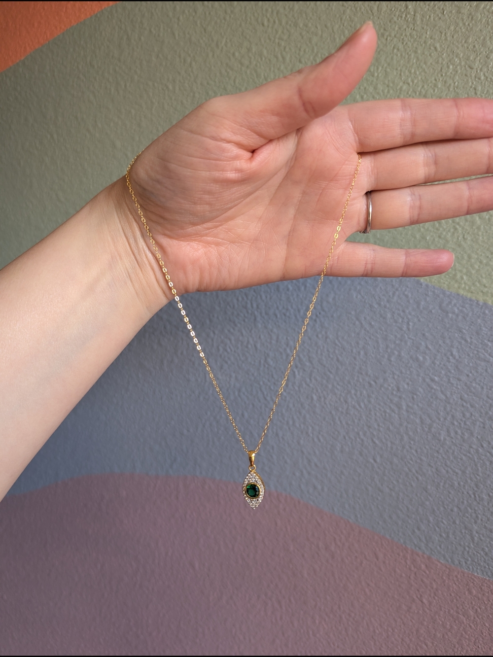 16 Inch Frieda Rothamn Evil Eye 14K Gold Pendant Necklace with Green Gemstone